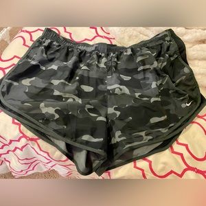 Nike Tempo Camo Shorts 3X